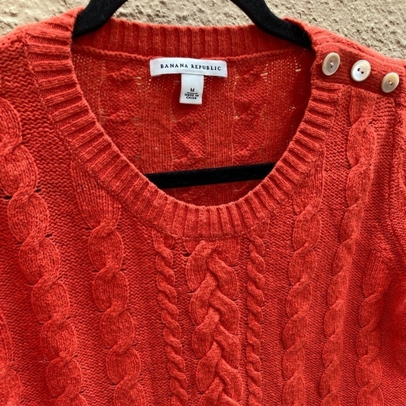 Women's Banana Republic Sweater Red Orange Cable Knit M Wool Blend Button SS - Picture 10 of 11